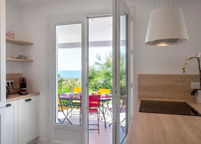 Сasa de vacaciones Le Bigorneau Prefaillais By Interhome *